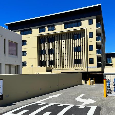 Sixty Six Boutique Apartments Хобарт Экстерьер фото