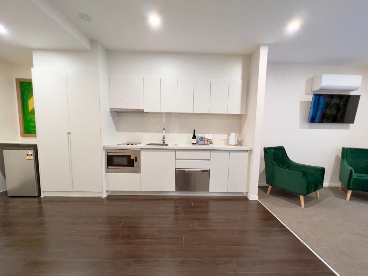 Sixty Six Boutique Apartments Хобарт Экстерьер фото